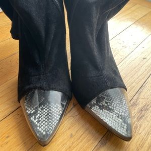 Size 8.5 Azalea Wang black sock boots